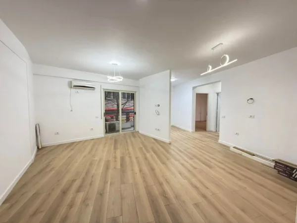 Tirane, shitet apartament 2+1 Kati 1, 93 m² 190.000 € (DON BOSKO PRANE VIVA MARKET)  UNA62125