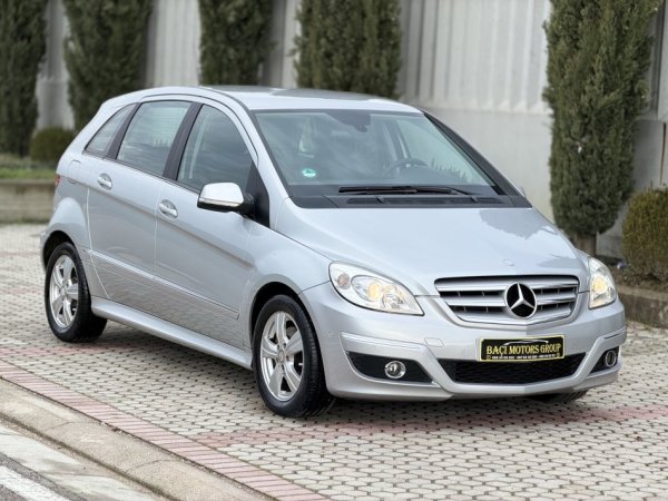 Durres, shitet makine Mercedes Benz B-Class Nafte, gri metalizato automatik Klima
