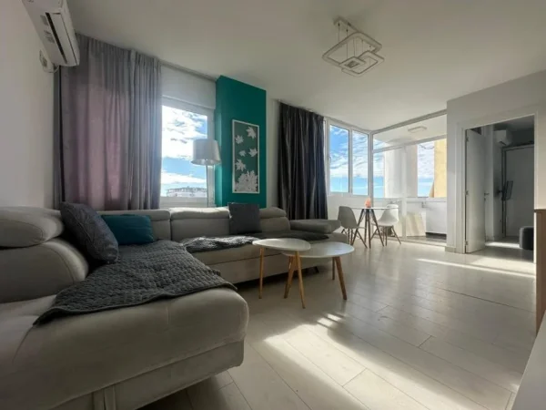 Tirane, shitet apartament 1+1+Aneks+Ballkon Kati 9, 50 m² 140.000 € (Stacioni i Trenit)