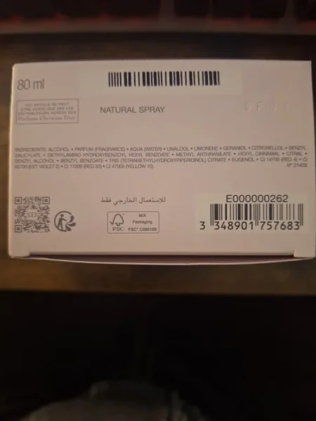 Tirane, shes Parfum Miss Dior Essence 115 €