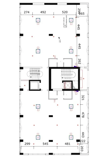 Tirane, jepet me qera zyre , 585 m² 12.000 € (Hilton)