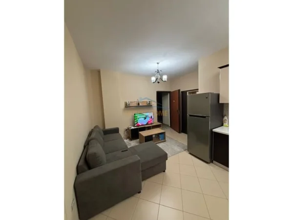 Tirane, shitet 1+1 , 60 m² 118.000 € (Liqeni i Thatë)