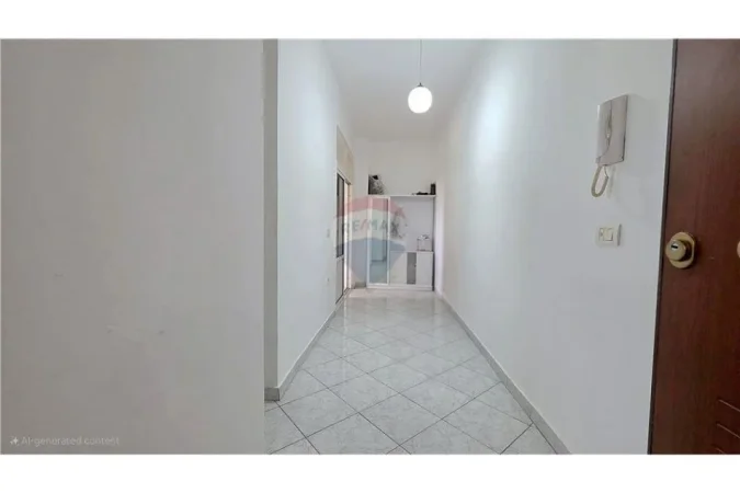 Vlore, shitet apartament 1+1+Ballkon Kati 9, 88.000 € 