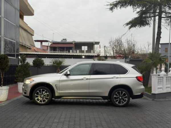 Fier, shes makine BMW X5-3.5d Diesel (PA TAKS LLUKSI)-2015-X-DRIVER-PANORAMA-NDERROHET Nafte, bezhë automatik Klima 186.000 km 14.500 €