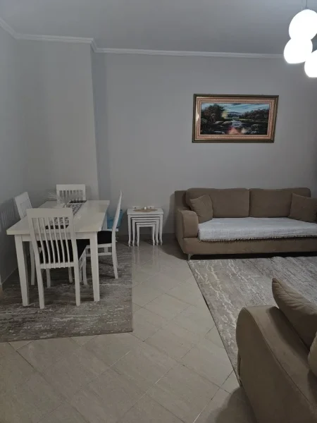 Tirane, Jap me qera apartament 2+1+Aneks+Ballkon Kati 2, 89 m² 600 € (Rrapo Hekali)