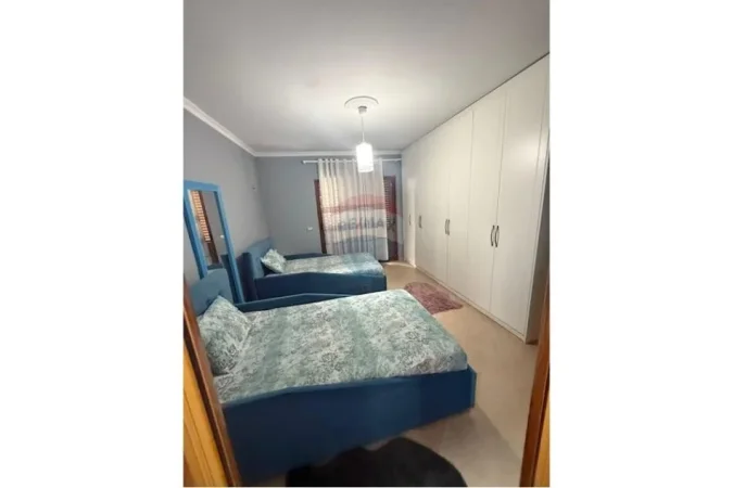 Tirane, shitet 3 Katshe , 400 m² 480.000 € (Sauk i Ri, Tiranë)