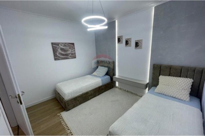 Tirane, shitet apartament 2+1+Ballkon Kati 4, 102 m² 169.000 € (Astir, Eja Studio)
