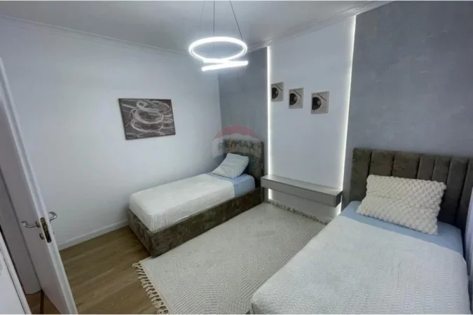 Tirane, shitet apartament 2+1+Ballkon Kati 4, 102 m² 169.000 € (Astir, Eja Studio)
