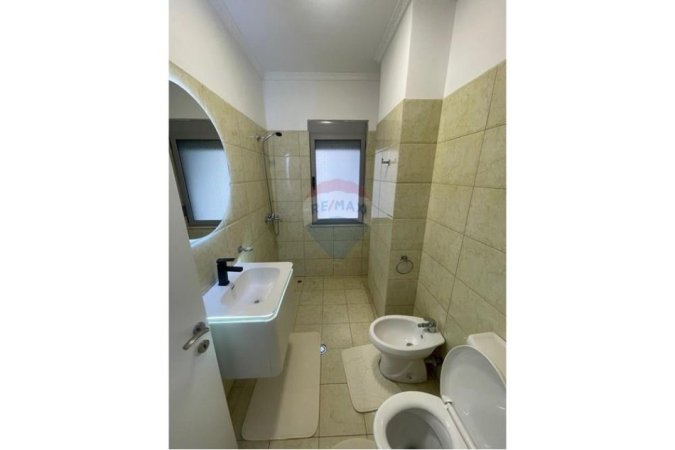 Tirane, shitet apartament 2+1+Ballkon Kati 4, 102 m² 169.000 € (Astir, Eja Studio)