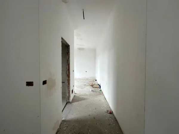 Tirane, shitet apartament 1+1 Kati 7, 70 m² 187.000 € (SQUARE 21)