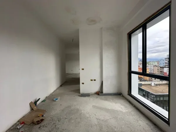 Tirane, shitet apartament 1+1 Kati 7, 70 m² 187.000 € (SQUARE 21)