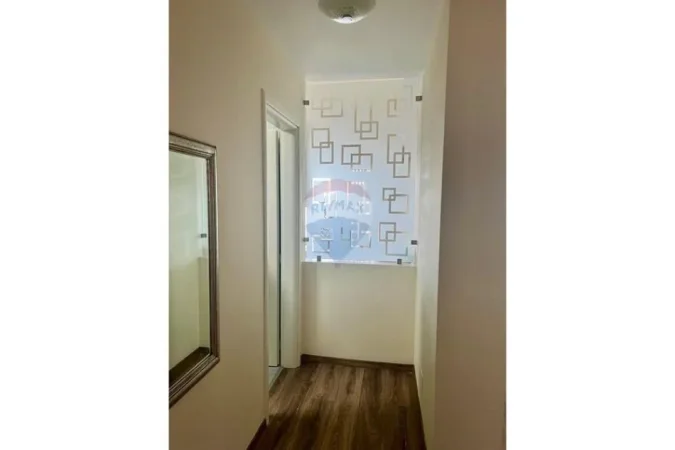 Tirane, jepet me qera apartament 2+1 , 140 m² 1.500 € 