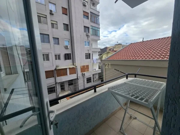 Tirane, shitet apartament 3+1+Aneks+Ballkon Kati 3, 130 m² 320.000 € (Irfan Tomini)