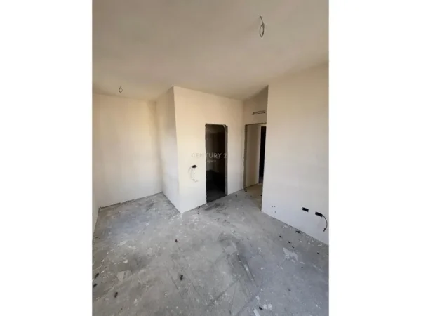 Tirane, shes apartament 3+1+Aneks+Ballkon Kati 6, 123 m²