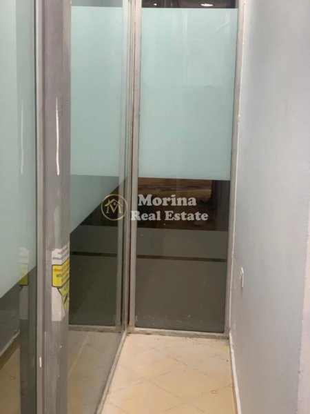 Tirane, jepet me qera ambjent biznesi Kati 0, 25 m² 350 € (Rruga Bardhyl)