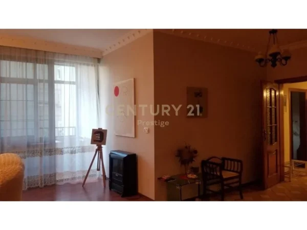 Tirane, shes apartament 2+1+Aneks+Ballkon Kati 2, 128 m² 280.000 € 