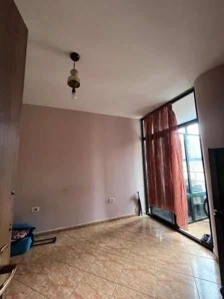 Tirane, shitet apartament 2+1+Ballkon Kati 3, 81 m² 210.000 € (Muhamet Gjollesha)