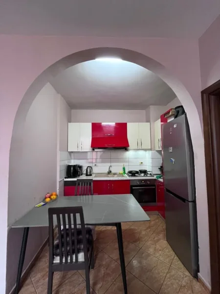 Tirane, shitet apartament 2+1+Ballkon Kati 3, 81 m² 210.000 € (Muhamet Gjollesha)