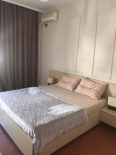 Tirane, jepet me qera apartament 2+1+Aneks+Ballkon Kati 7, 90 m² 820 € (Rruga Margarita Tutolani)