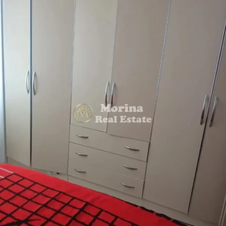 Tirane, jepet me qera apartament 2+1 Kati 6, 140 m² 300 € (Kamez)