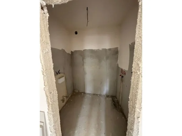 Tirane, shitet apartament 2+1 Kati 1, 104 m² 249.724 € (Ali Demi)