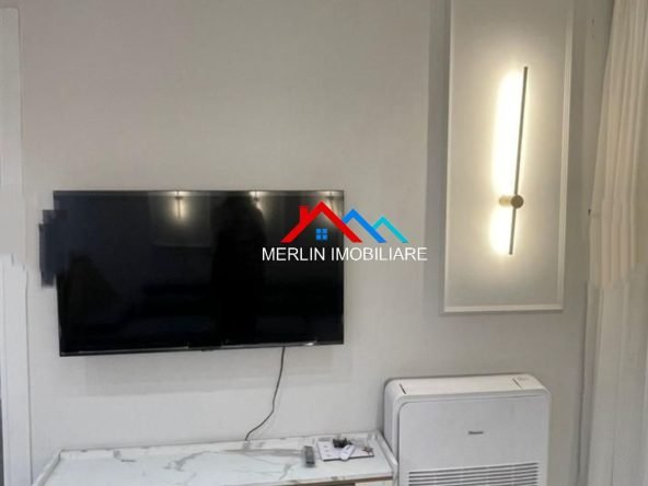 Tirane, jepet me qera apartament 2+1+Ballkon Kati 1, 120 m² 600 € (RRUGA GRYKA E KACANIKUT,UNIVERS CITY)