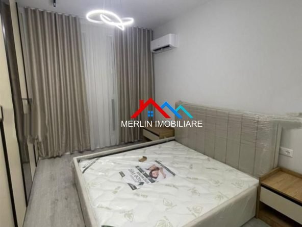 Tirane, jepet me qera apartament 2+1+Ballkon Kati 1, 120 m² 600 € (RRUGA GRYKA E KACANIKUT,UNIVERS CITY)