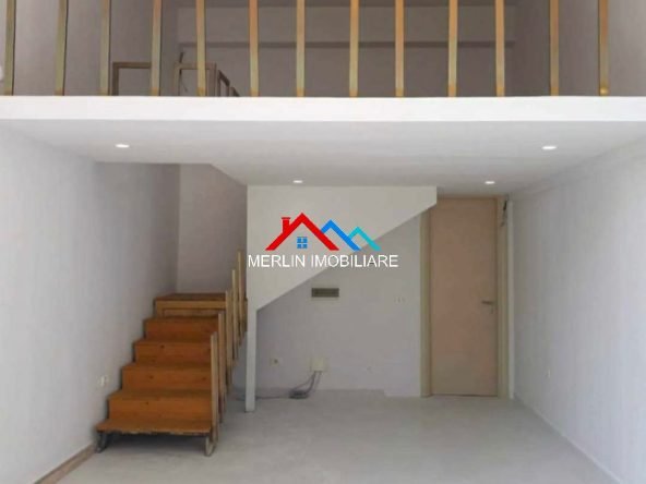 Tirane, jepet me qera ambjent biznesi Kati 0, 40 m² 156 € (RRUGA GJERGJ ELEZ ALIA,ASTIR)