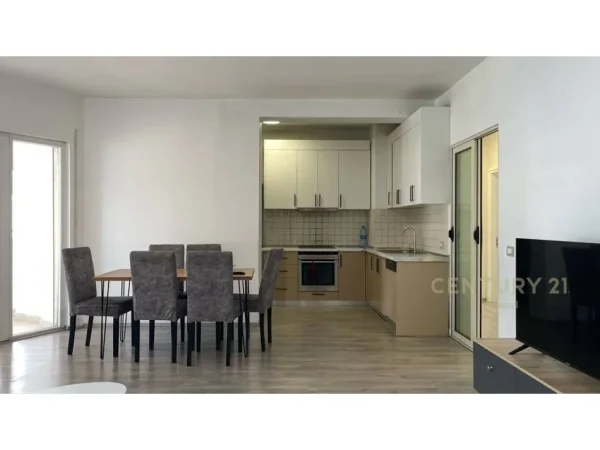 Tirane, jepet me qera apartament 3+1+Aneks+Ballkon Kati 6, 151 m² 730 € 