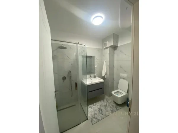 Durres, shitet apartament 1+1 Kati 1, 72 m² 105.000 € (Spitali,Durres)