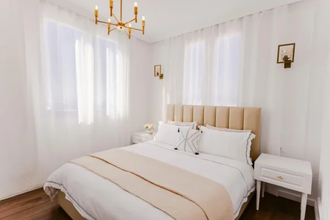 Tirane, jepet me qera apartament 1+1+Ballkon Kati 9, 75 m² 600 € (Astir (afër Vilës L))