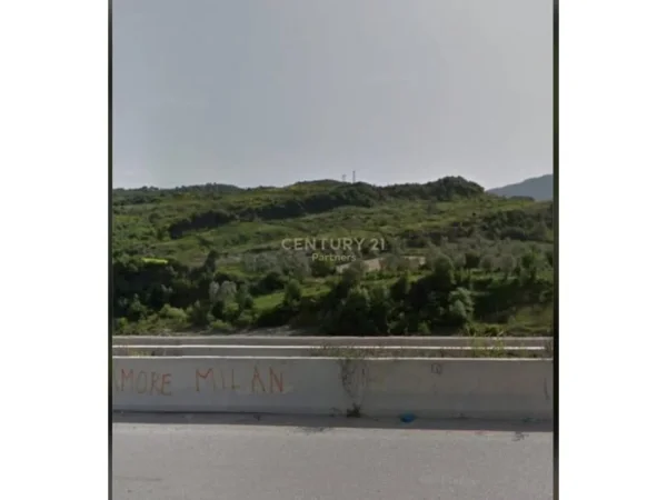 Tirane, shes toke , 29.000 m² 850.000 € (IBE)