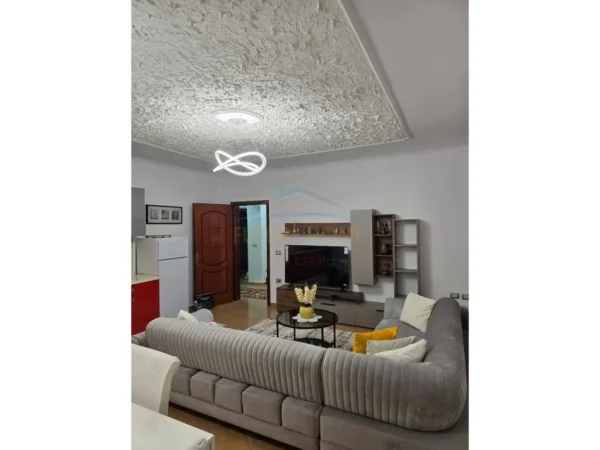 Qera Apartament 2+1+ Post Parkimi Don Bosko