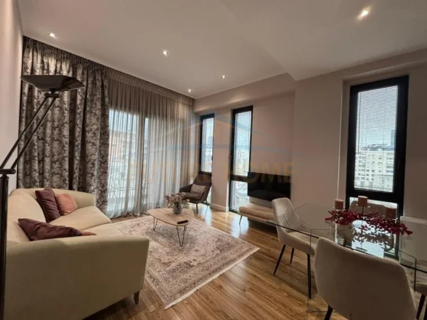 Tirane, jepet me qera apartament 2+1+2 Kati 6, 80 m² 1.500 € (PARK GATE , Rruga e Elbasanit)