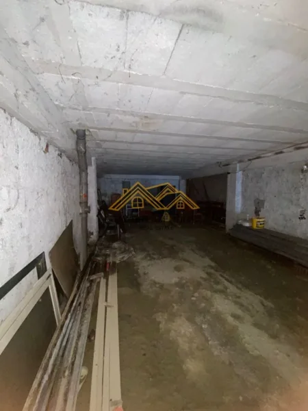 Durres, jepet me qera vetem 1 dhome , 60 m² 200 € (vollga)