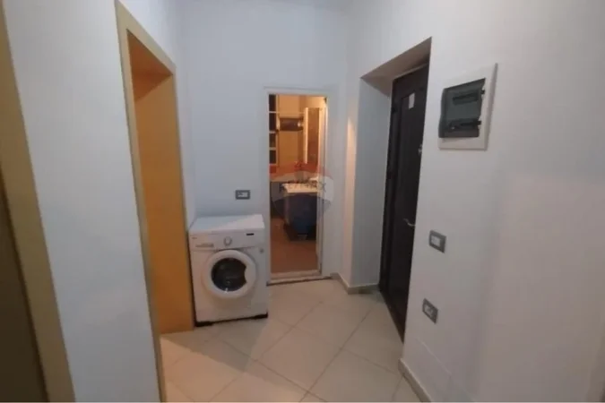 Tirane, jap me qera apartament 2+1 Kati 3, 80 m² 600 € 