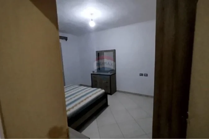 Tirane, jap me qera apartament 2+1 Kati 3, 80 m² 600 € 