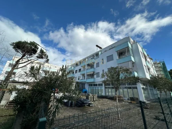 Durres, shitet apartament 1+1 Kati 2, 60 m² 115.000 € (mali i robit)