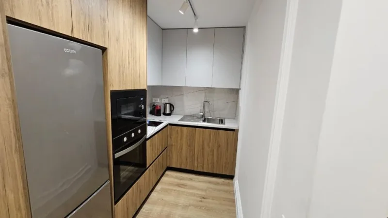 Tirane, jepet me qera apartament duplex Dublex Kati 2, 104 m² 1.200 € (Qender)