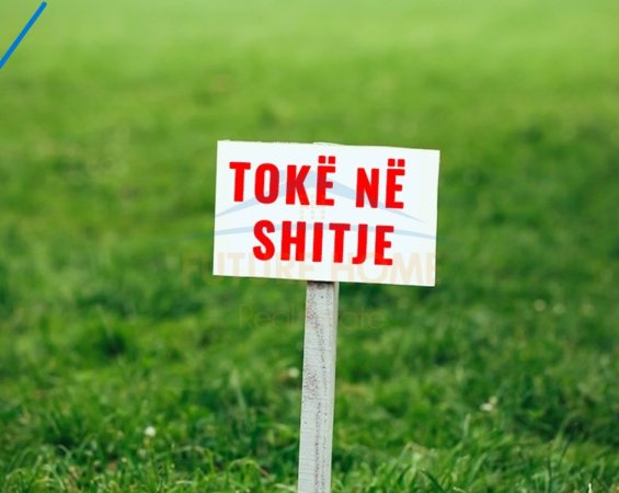 Tirane, shitet toke , 8.880 m² 577.200 € (Dajt)