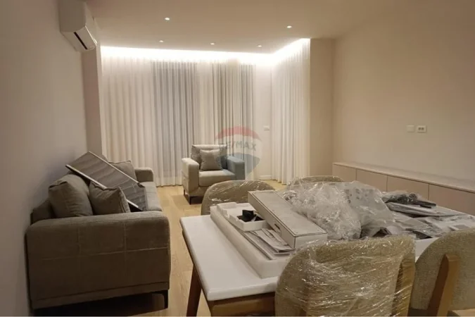 Tirane, jap me qera apartament 1+1 Kati 3, 78 m² 700 € 