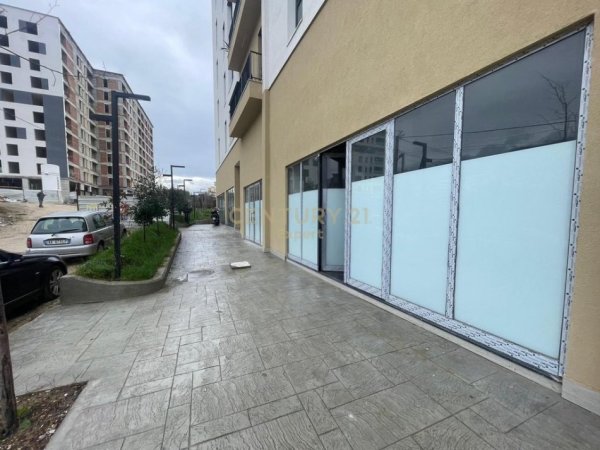 Tirane, shes ambjent biznesi Kati 0, 118 m² 