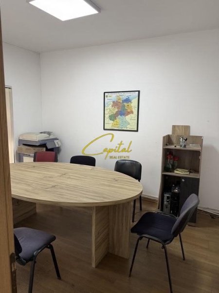 Tirane, jepet me qera zyre Kati 2, 65 m² 500 € (RRUGA E ELBASANIT)