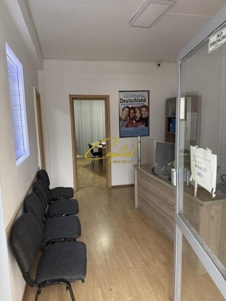 Tirane, jepet me qera zyre Kati 2, 65 m² 500 € (RRUGA E ELBASANIT)