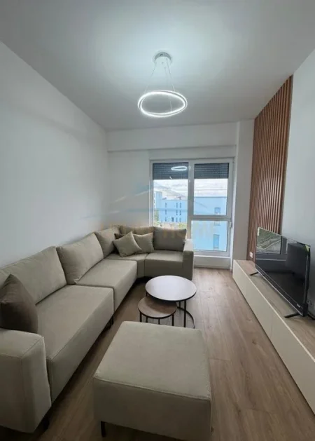 Tirane, jepet me qera apartament 1+1 Kati 2, 60 m² 400 € (Rezidenca OXA)