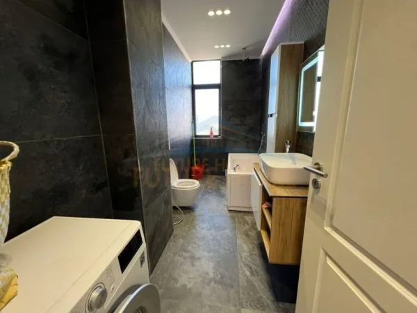 Tirane, jepet me qera apartament 2+1+2+PARKIM Kati 2, 110 m² 500 € (Prane ARDENOS)
