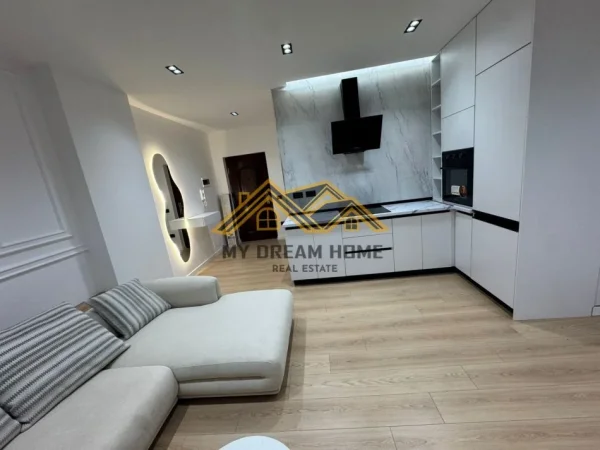 Durres, shitet apartament 1+1 , 60 m² 105.000 € (qender)