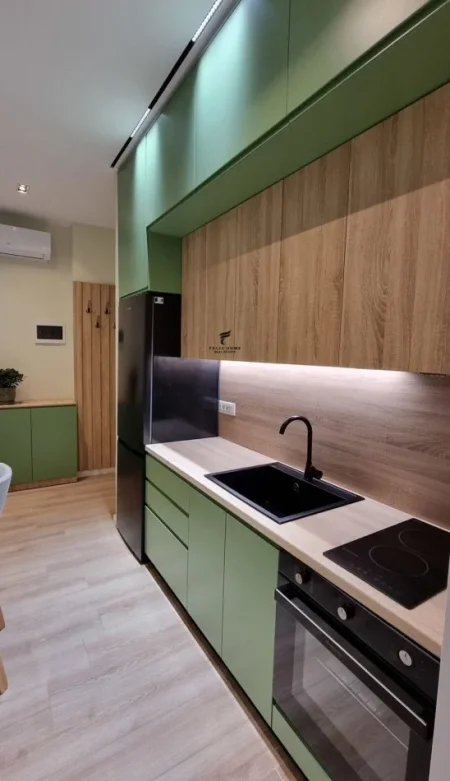 Tirane, jepet me qera apartament 1+1 Kati 3, 50 m² 650 € (MYSLYM SHYRI)