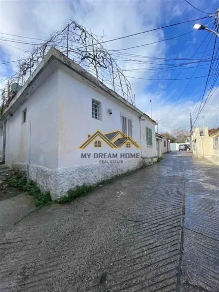 Durres, shitet apartament 2+1 , 85 m² 110.000 € (gjykata)