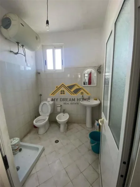 Durres, shitet apartament 2+1 , 85 m² 110.000 € (gjykata)